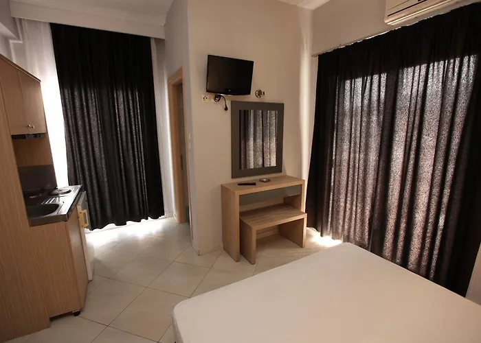 Hotel Mironi & Victoria 2*